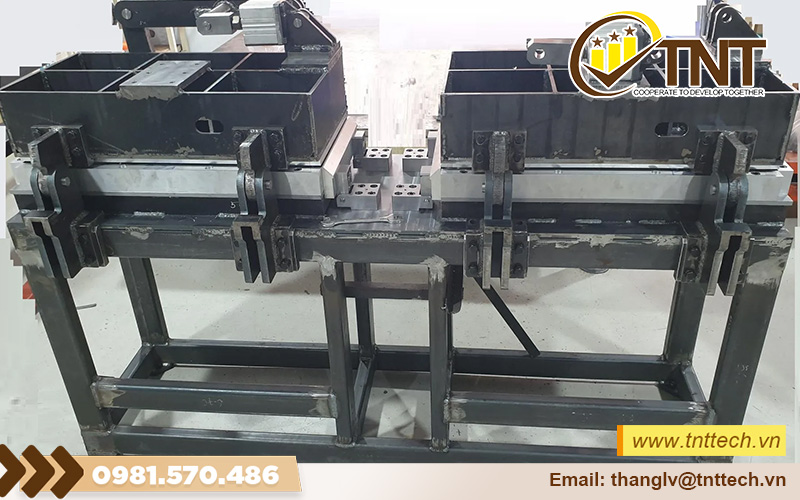 Gia công đồ gá ép foam cho cửa tủ lạnh