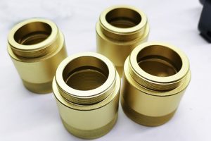 Gia công đầu bịt ren đồng