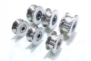 Gia công tiện con lăn dẫn hướng